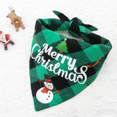 China Sustainable Christmas Dog Plaid Bandanna Double Sided Reversible Plaid Pet Scarf Cotton Seasons All Purpose Dog Design Scarf for sale