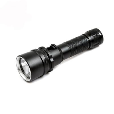 China Convenient 1000 Lumens Led Rechargeable Torch Diving Flashlight for sale