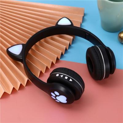 China Newest Headband Noise Canceling Wireless Cat Ear Headphones for sale