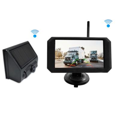 China 5inch Camera Digital Signal Waterproof Solar Wireless Backup Monitor For Car Truck RV for sale