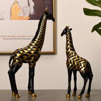 China Other The Other Large Luxury Gold Figurine Art Craft African Decoration Animal Zoo Resin Statue Giraffe Home Animal for sale