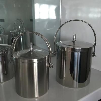 China Viable Straight Ice Bucket of Silver Steel Barrel with Ice Septa for sale