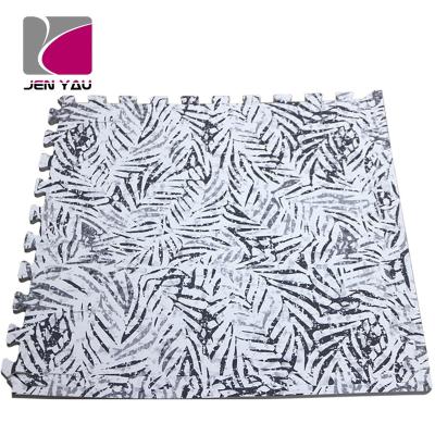 China Eco-friendly Taiwan Printed Carpet With Abstract Pattern for sale