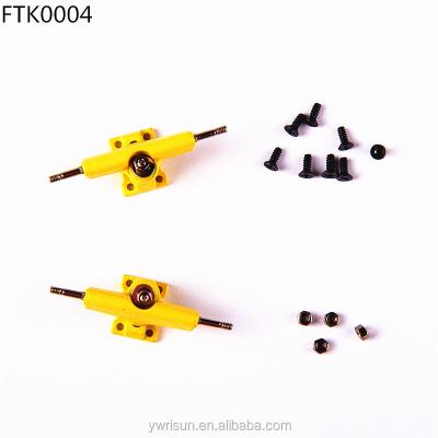 China FTK0004 zinc alloy 29mm or 32mm finger skateboard wholesale yellow base truck for sale