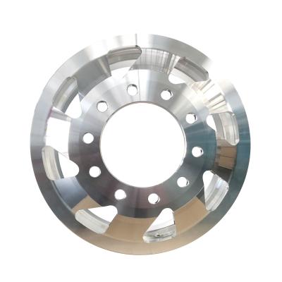 China Heavy Duty Truck 8.25X22.5Inch 6061 Aluminum Bar Aluminum Truck Wheels With Heart Shaped Duct Hole for sale