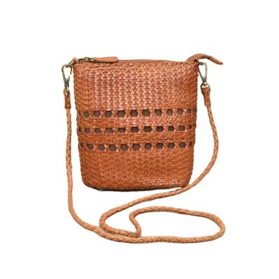 China Vintage GENUINE LEATHER High Quality Genuine Leather Hand - Woven Cross - Body Bags Hollow Out Handmade Lady Small Bags for sale