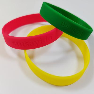 China OEM Personalized Wholesale Cheap Custom Diy Fashion Colorful Style Wristband Eco Friendly Double Sided Round Silicone Wristband for sale