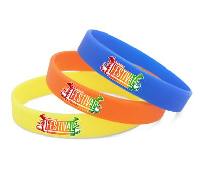 China Eco Friendly Hot Selling Free Sample For 2021 Fresh Soft Silicon Wristbands for sale