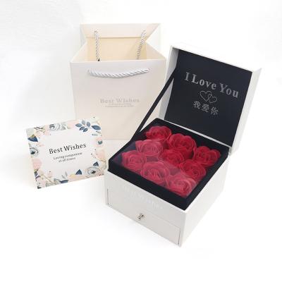 China Custom Hot Selling Luxury Drawer Style Eco-friendly Preserved Roses Box Necklace Bracelets Jewelry Storage Gifts Lipstick Box Pendant Display for sale