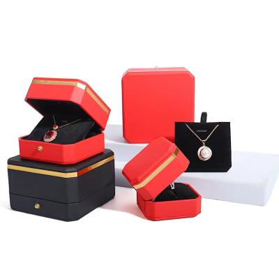 China Gold Line Luxury Octagon Leather Set Top Box OTW96 Metal Button PU Gift Box Jewelry Packaging OTW96 for sale