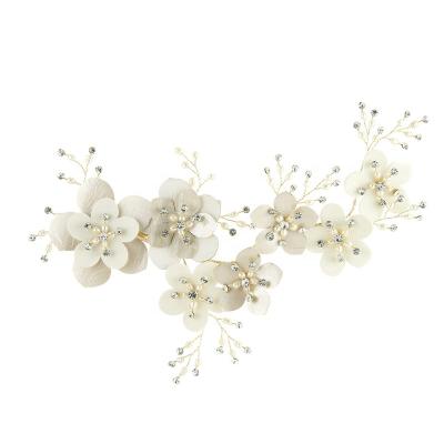 China Wedding Hair Jewelry Accessorize Crystal Pearls Beaded Floral Leather Wholesale Handmade Bridal Headpiece Wedding Hair Clip for sale