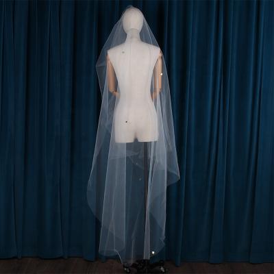 China Popular Natuer Edge Style One Layer White Bridal Wedding Veil Shining Bride Veils Stars Long 1.55M for sale