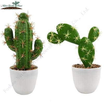 China 26CM Environmental Friendly Mini Retail Shop Plants For Sale Artificial Small Cactus Plant for sale