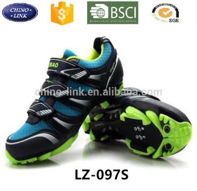 China Exercising Men Women Sport Breathable Cycling Keyhole Sporty Bike Bicycle Shoes MTB Mountain Road Cycling Zapatillas Deportivas Mujer for sale