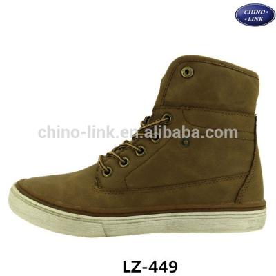 China Reasonable Price Lace Up With Good Design Men's Casual Boots for sale