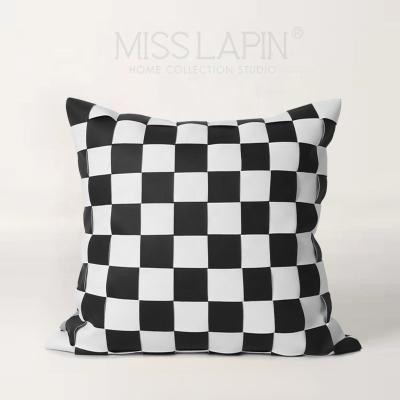 China Decorative Checked Weave Decor Pillow Cover Modern Indoor PU Sofa Decorative Cushions Cover Leather Wholesale for sale