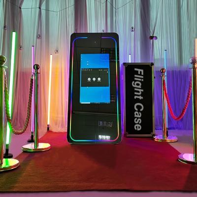 China Template smart Touch Screen Photo Booth For Sale 40inch 65 inch Magic Mirror Photo booth for christmas event for sale