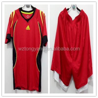 China Fashion and hot sale second hand popular clothing and shoes used football uniforms for sale