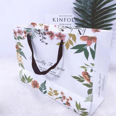 China Recyclable Recyclable Kraft Paper Bag With Your Own Logo , Custom Shopping Paper Bag For Food With Handle for sale