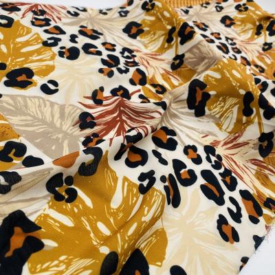 China Wrinkle Resistant Factory Wholesale Fabric Customized Print Designs 75D*100D 120gsm Polyester Dobby ggt Printing Fabric For Fashion Blouse for sale