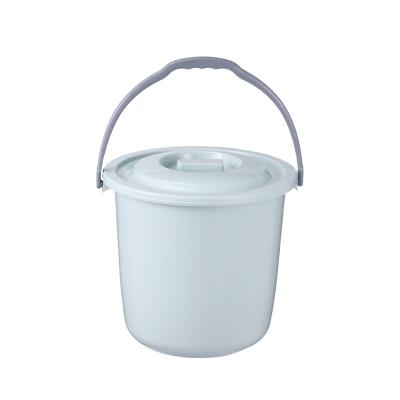 China Round Large Capacity Sustainable Portable Universal Plastic Bucket For Clothes Washing Cars for sale