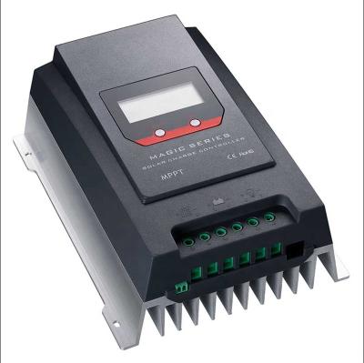 China Intelligent Control 40A MPPT 12V/24V Adaptive Solar Charge Controller for sale