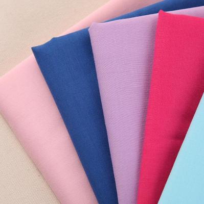 China Hot Sale Shrink-Resistant Yarn Dyed Solid Color Polyester 80 Cotton 20 Fabric T/C T-Shirt Fabric for sale