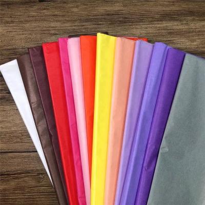 China Gifts Decorations Flower Wrapping Tissue Paper , Gift Wrapping Apparel 17 gsm Printed Logo Wrapping Custom Tissue Paper for sale