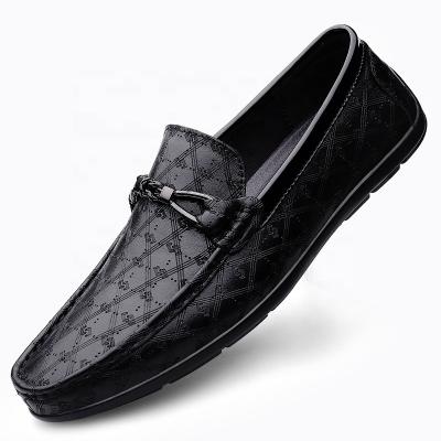 China 2022 Fashion Trend Leather Shoes Men Casual Moccasin Loafers New Fashion Style Walking Shoes High Quality Leather Shoes For Men for sale