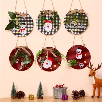 China Popular Newcomer Christmas Gift Wreath Christmas Decoration Grid Checkered Wooden Door Dish Pendant Ornaments for sale