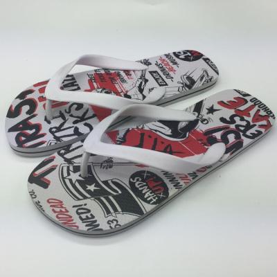 China 2020 Men's Indoor And Outdoor PVC Flip Flop Beach Rubber Shoes High Quality Breathable Slipper for sale