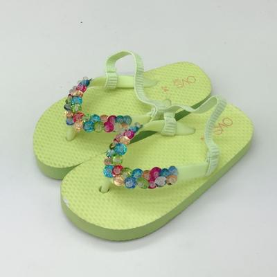 China New Sweat-absorbent flip flops for toddler rubber slippers with jewelry decorate for girls sandal for sale