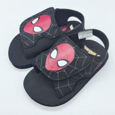 China 2019 New Fashion Spider-man Shoes Summer Beach Children's Custom Comfortable Flat Sandals Slipper for sale