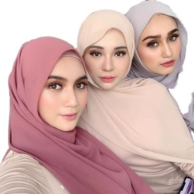 China 2021 daily life muslim hijab scarf color towel foam pure hijab scarf wholesale chiffon hijab for sale