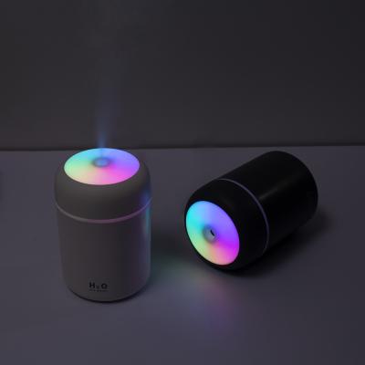 China Home Decorative Ultrasonic Car Aroma Air Humidifier Diffuser Room with Rainbow Led Night Light H2o Mist Maker Car Air Humidifier for sale