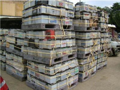 China Drained Car Acid Battery Scrap,Lead Acid Battery Scrap 2 Volt ,Waste Acid Battery Scrap for sale