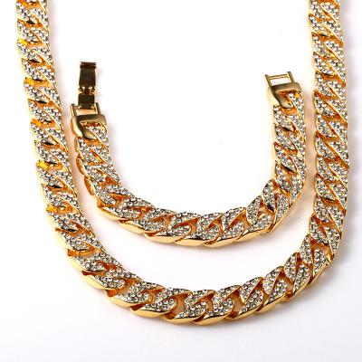 China Fashionable Moissanite Diamond Chunky Necklace 2021 Custom Hip Hop Women Cuban Link Chain Necklace For Men for sale