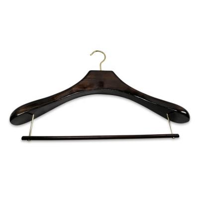 China Luxury Wooden Heavy Duty Vintage Suits Hanger Display Hanging Clothes for sale