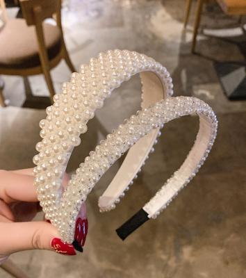 China Luxurious Perfect Circle Wedding Bridal Hair Accessories Ladies Hair Band 2020 Women Fashion Pearl Headdress Trendy Elegant Headband for sale