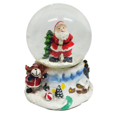 China Europe Customized Order Christmas Gifts Resin Snow Globe Custom Design Christmas Snow Ball for sale