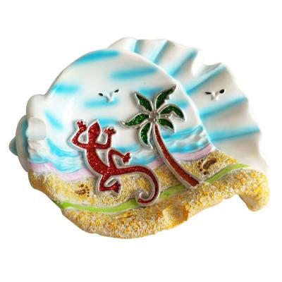 China Resin Shell Shape Ashtray Ashtray Custom Logo Resin Crafts for sale