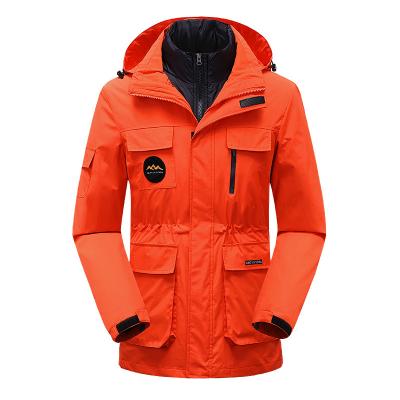 China 2023 New Design Women's Three In One Waterproof Windproof QUICK DRY Snowboarding Ski Jacket Three In One Outdoor Jacket for sale