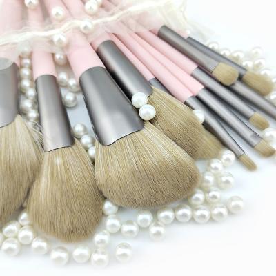 China Angular Blush Wooden Handle Cosmetic Makeup Brush Set Pink Synthetic Hair For Ladies Makeup Tools for sale