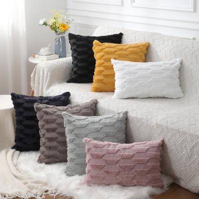 China Anti-Static Double Sided PV Plush Rabbit Fur Quilted Geometric Trapezoid Pillowcase Boat Pattern Plush Cut Flower Cushion Cover for sale