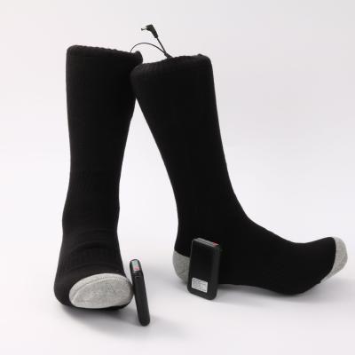 China Good Quality Breathable Low Price Black Material Heating Cables Winter Heated Warm Socks for sale