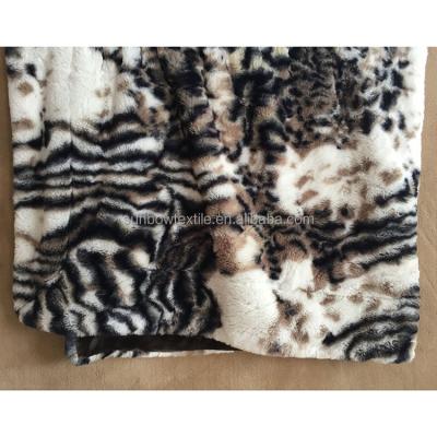 China Snow Print Anti-pilling Faux Fur Luxury Soft Shaggy Reversible Throw Blankets Leopard Animal Design for sale