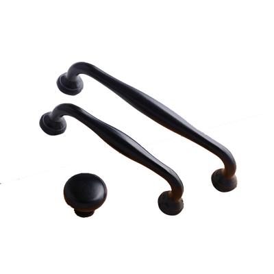 China Modern High Quality Black Aluminum Alloy Drawer Kitchen Furniture Pull Handles Knobs for sale