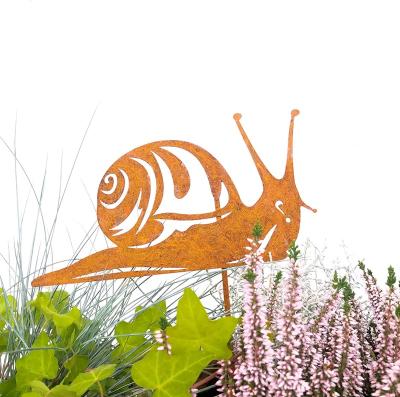 China Eclectic Rusty  Patina snail garden stake Great Garden Decoration Made of Rust Metal, Decorative Rusty Look for sale