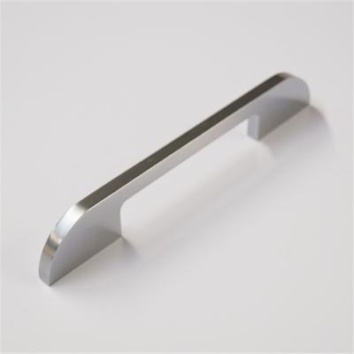 China Modern Style Aluminum Furniture Sideboard Handle Bedroom Drawer Pull Handle for sale