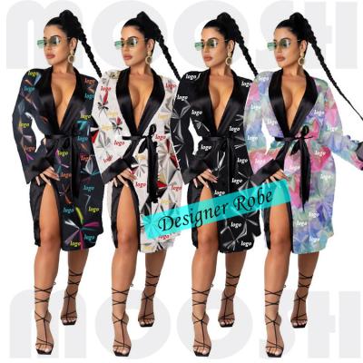 China Designer Sexy Bride Party Robes Print Women's Satin Soft Chic High Quality Sleepwear QUICK DRY Bathrobe for sale